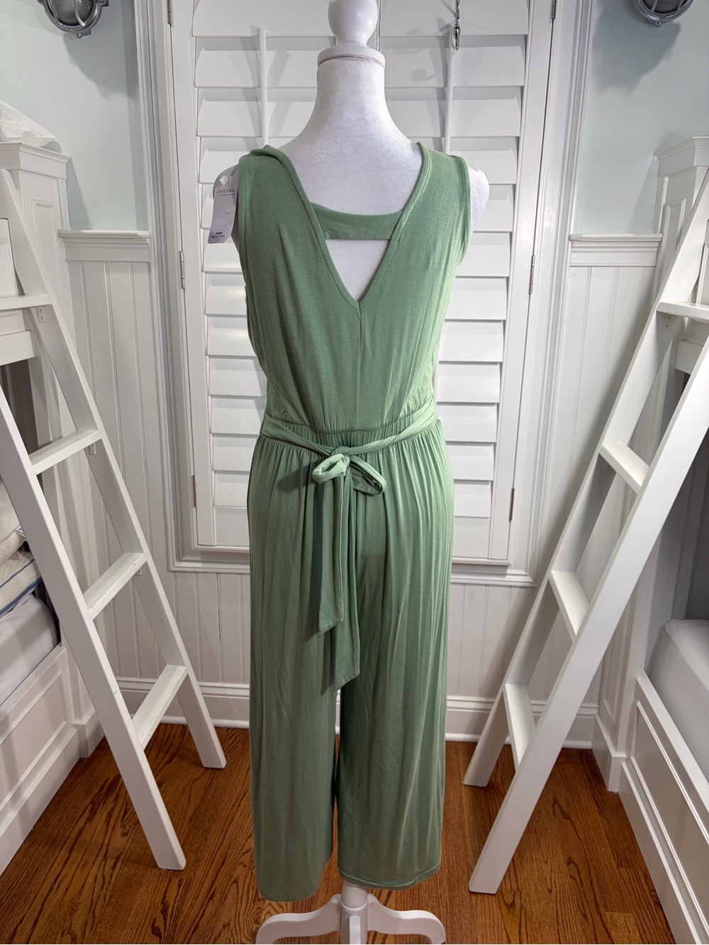 NWT Venus x Lascana Sage Green Sleeveless Tie-back Jumpsuit - Picture 2 of 15